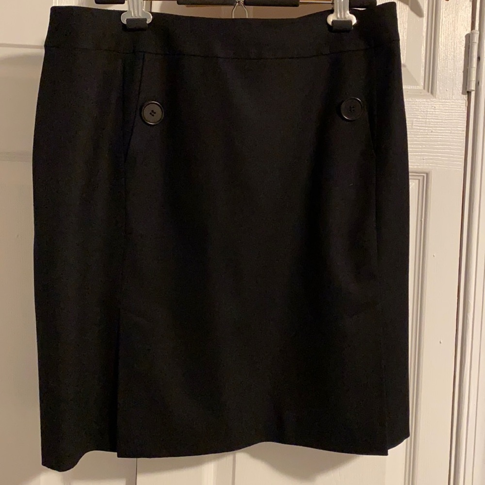 Black wool Talbot’s skirt